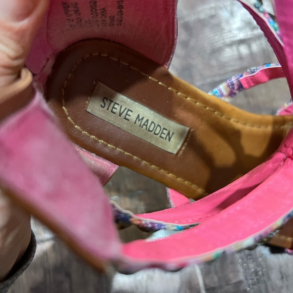 Steve Madden gladiator sandals - Picture 2 of 4